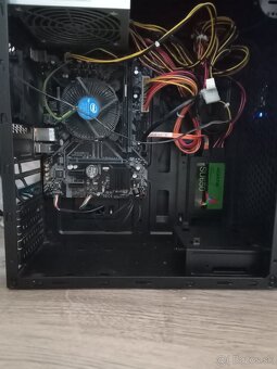 Komplet funkčný počítač kompatibilný s Win 11 - 4