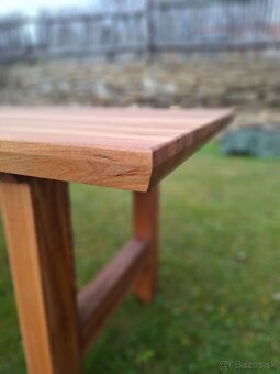 Jedálenský stôl - 4