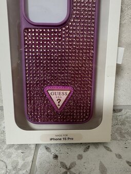 Guess kryt iPhone 15 Pro - 4