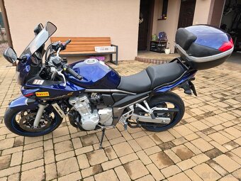 Suzuki Bandit 650 - 4