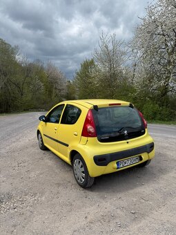 Peugeot 107 1.0 Benzín - 4