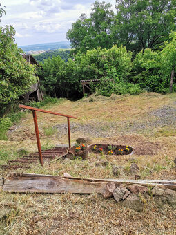 Pozemok nad mestom s vyhladom na Krupinsku Planinu a Krupinu - 4