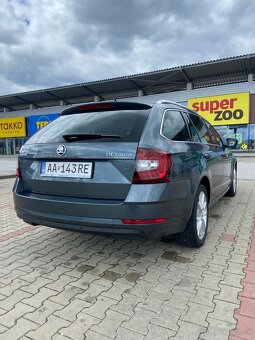Škoda Octavia Combi 1.6 TDI 116k Style DSG - 4