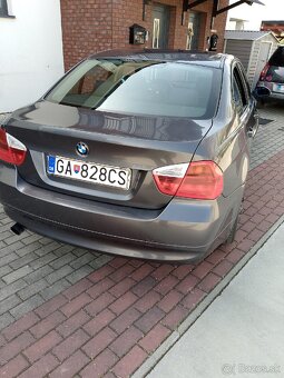 Predám BMW rada 3 E90 320d - 4