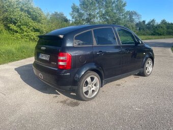 Audi A2 1.6 FSI - 4