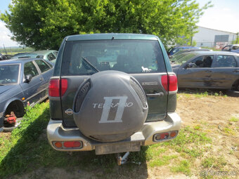 NISSAN TERRANO - 2 - 2.7 TD- 92 kw diely - 4