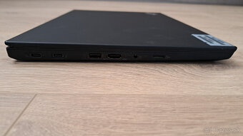 LENOVO ThinkPad T14 Gen 2 (Január 2022) - 4