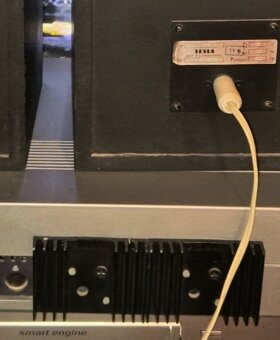 Tesla reproduktory a STEREO FM AM príjmač solo 638A - 4