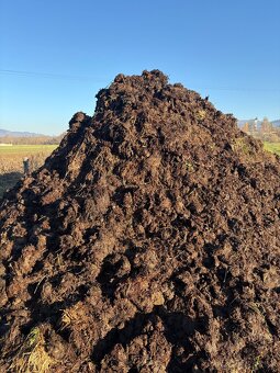 PREDÁM HNOJ- KRAVSKÝ HNOJ - 4