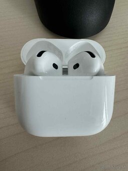 Predám Airpods 4 - 4