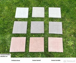 Terasová betónová dlažba imitácia dreva 30x30x3cm šedá - 4