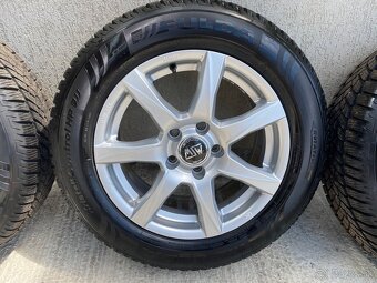 5x112, 215 60 r16 - 4