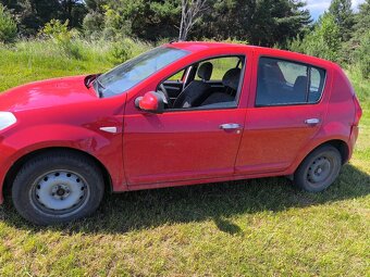 Dacia Sandero - 4