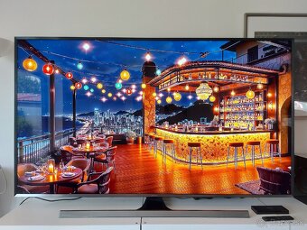 Samsung UE75JU7002T Smart 4K 3D Ultra HD Hbb Tv 75" 190,5cm - 4