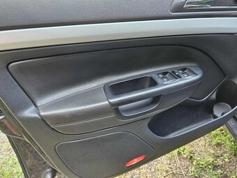 KOZENE TAPACIRE SKODA OCTAVIA 2 - 4