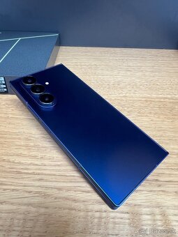 Predám SAMSUNG GALAXY Z FOLD 7 12GB/512GB, TOP, ZARUKA SK 2R - 4