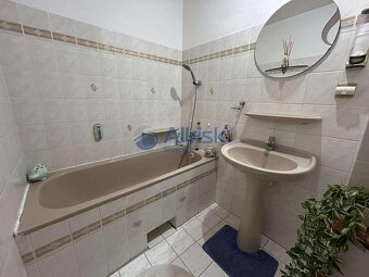 3-izbový byt 84m2 s balkónom, komorou a pivnicou na J.Palári - 4