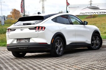 Ford Mustang Mach-E 75,7 kWh 2023 ZÁRUKA - SOH_96,4% _DPH - 4