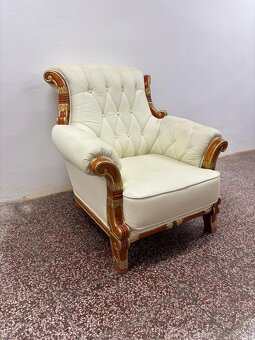 CHESTERFIELD ŠTÝL,HRUBOKOŽENÁ ,KOMB.S DREVOM - 4