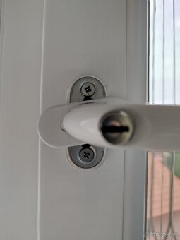 Bezpečnostné kľučky na okná - 4