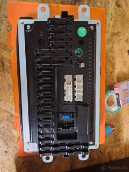 Autoradio Dacia logan,duster,doker, lodgy - 4