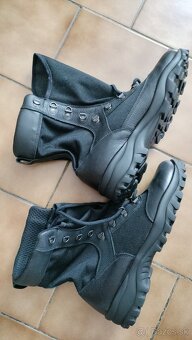 Predám vojenskú obuv špeciál - 4
