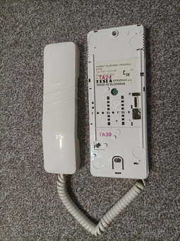 Domáci telefón Tesla DT93 - 4