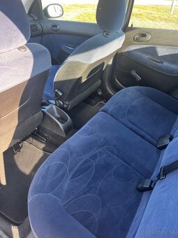 Peugeot 206 - 4