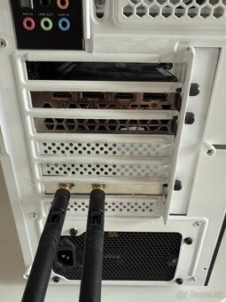 Predám Stolvý PC AMD - 4