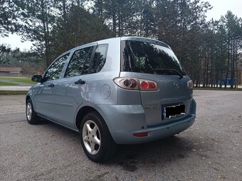 Mazda 2 - 1.25 (2007) - 4