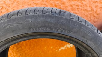 Letné pneumatiky 235/45 r18 Pirelli Cinturato P7 - 4