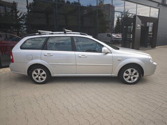 Chevrolet Lacetti 1.6 16V Elite - 4