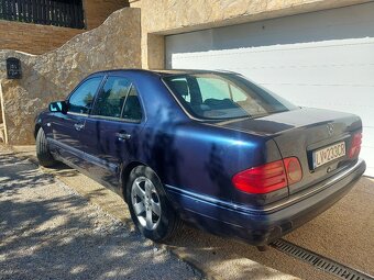 Mercedes Benz E300 OM606 5st. manual - 4