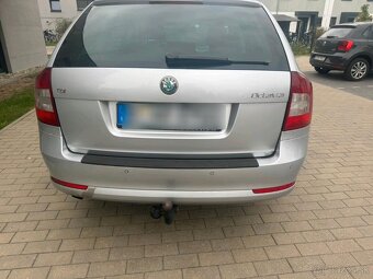 Skoda Octavia 2 2.0 TDI DSG family r.v 2012 navi xenon - 4