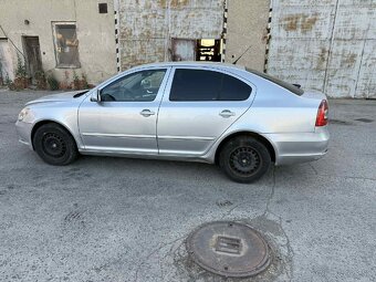 Rozpredám na diely škoda octavia 2 facelift - 4