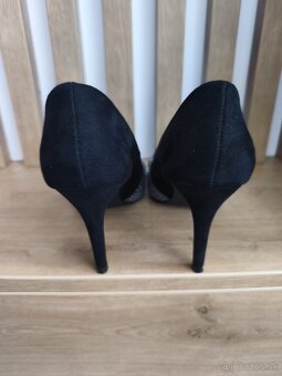 Dámske elegantné topánky - 4