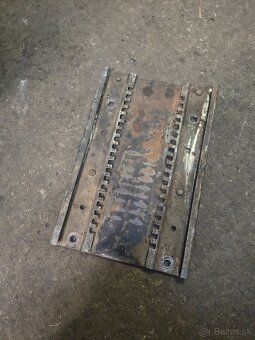 sedačka Zetor mars - 4