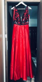 Červené saténové šaty – NOVÉ - 4