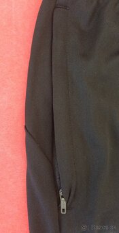 Liverpool FC Nike čierne slim fit tepláky, veľkosť XL - 4