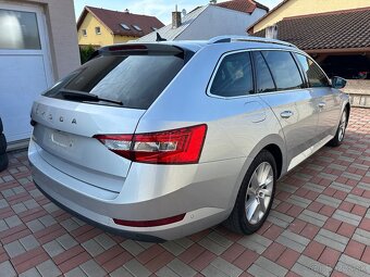 Škoda Superb III Combi 2.0 TDI 110kw Dsg Led Virtual - 4