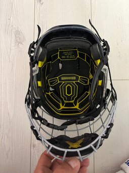 BAUER PRILBA RE-AKT 100 YTH - 4