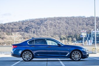 BMW Rad 5 520d xDrive - 1. majiteľ, Mpaket, H/K - AJ SPLÁTKY - 4