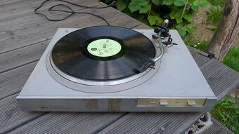 Predam HiFi Gramofon NEC325ER na ozivenie - 4