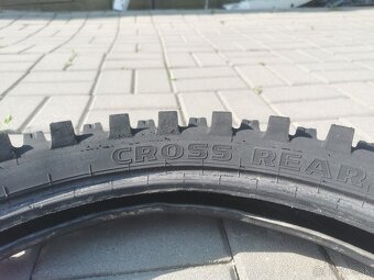 Zadny plast Mitas 110/90-19 zachovaly za 15€ - 4