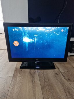 Televízor LG 32" - 4