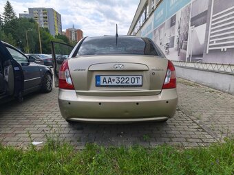 Predám Hyundai Accent - 4