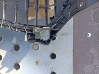 Maska grill Audi A1 8XA - 4