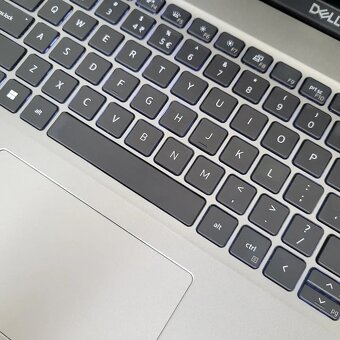 Dell Latitude 5520 i5-1145G7 32GB 512GB dotyková obrazovka - 4