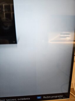 LG55LA740S (3D televizor) - 4