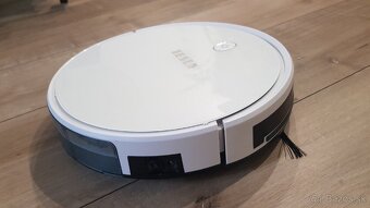 TESLA  robotický vysávač s mopom IQ 300 - 4